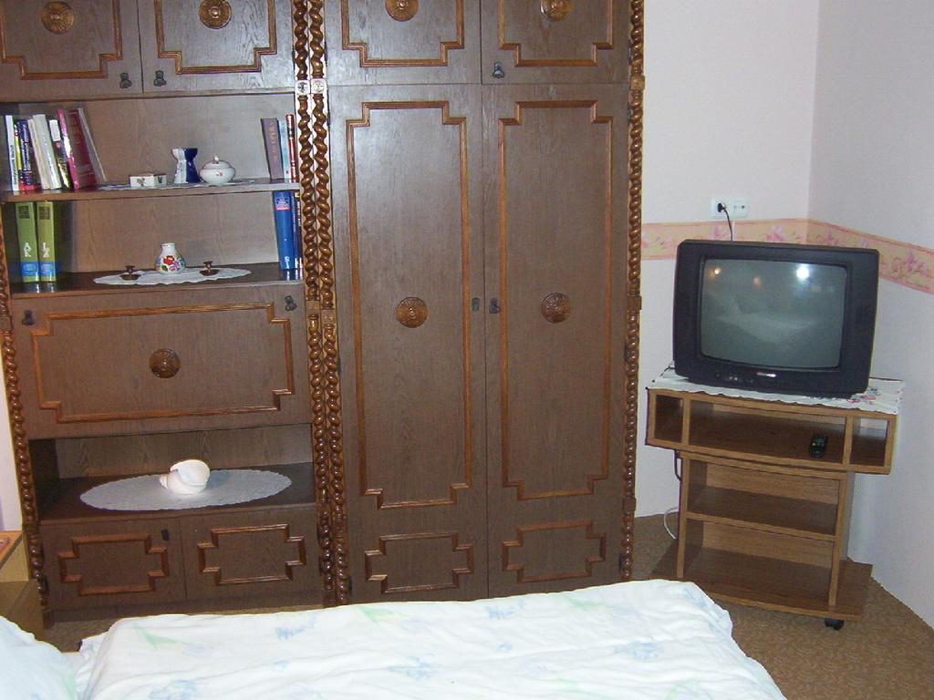 Hotel Marika Haus Bük Pokój zdjęcie